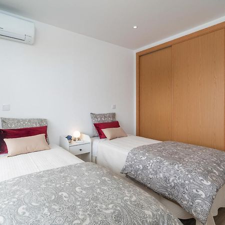 Apartamento 1007 Clube Praia Rocha Lic Nr 55298 Al Portimão Eksteriør bilde