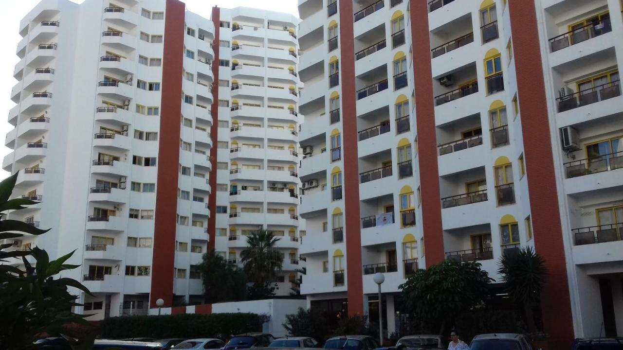 Apartamento 1007 Clube Praia Rocha Lic Nr 55298 Al Portimão Eksteriør bilde